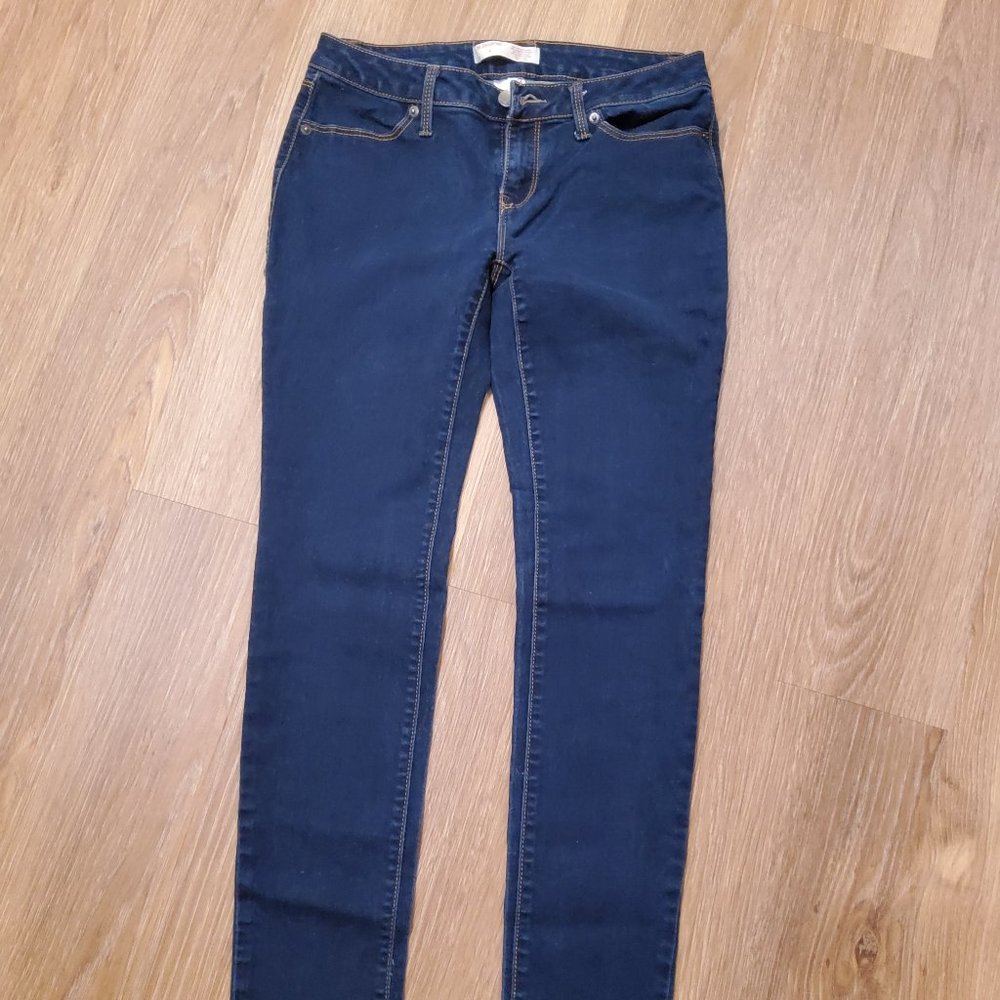Dark blue skinny jeans